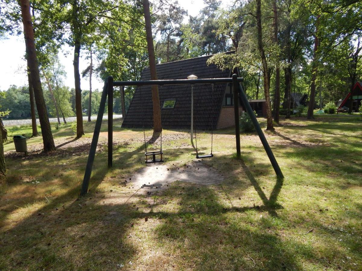 Lovely Holiday Home In Limburg Amid Lush Forest Stramproy Eksteriør bilde